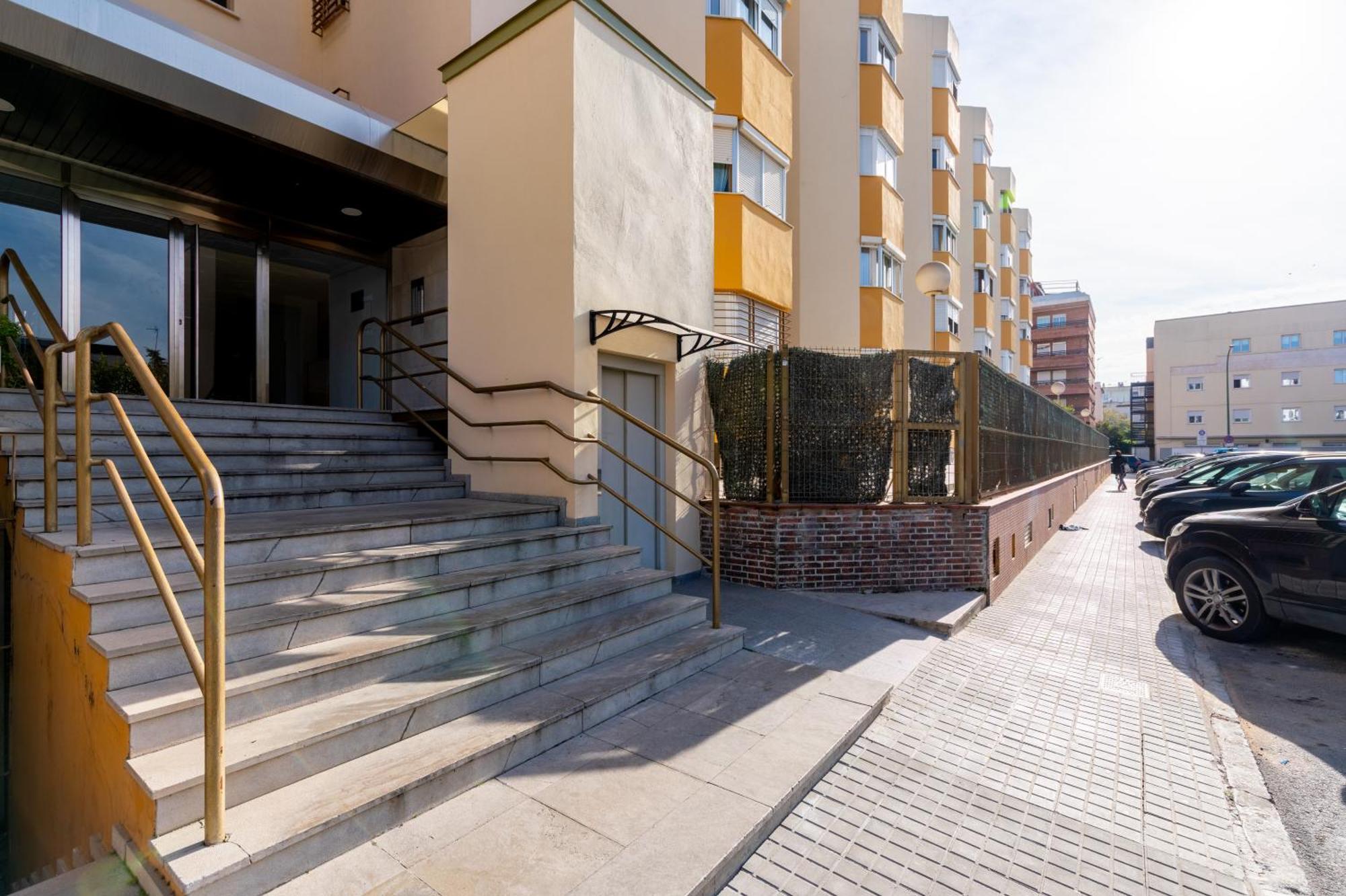 Diseno Y Comodidad En Bami Siviglia Esterno foto